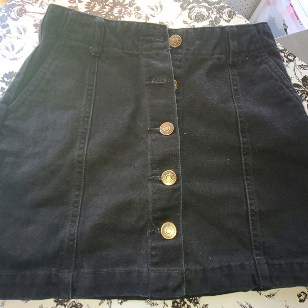 Black Forever 21 Jean Skirt Size 24